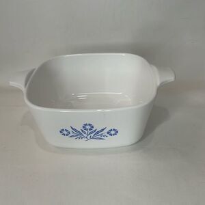 CorningWare 60s 22 Ounces P-43-B White Blue Cornflower Petite Dish Range Micro